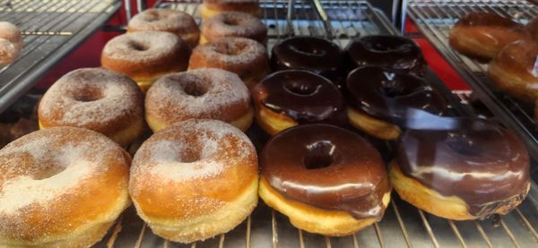 Tastees Donut & Burger by null