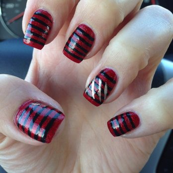 Nails by Michelle - A Nightmare on Elm Street - Nail Salons Near Me - Arlington Heights, Illinois