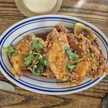Pubstreet - Pubstreet Wings - Crispy Garlic Lime - American Near Me - Pleasantville, New York Pubstreet - Pubstreet Wings - Crispy Garlic Lime - American Near Me - Pleasantville, New York