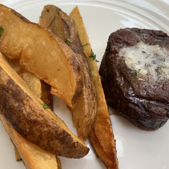 Ballard's in the Atrium - Steak! - Bars Near Me - French Lick, Indiana