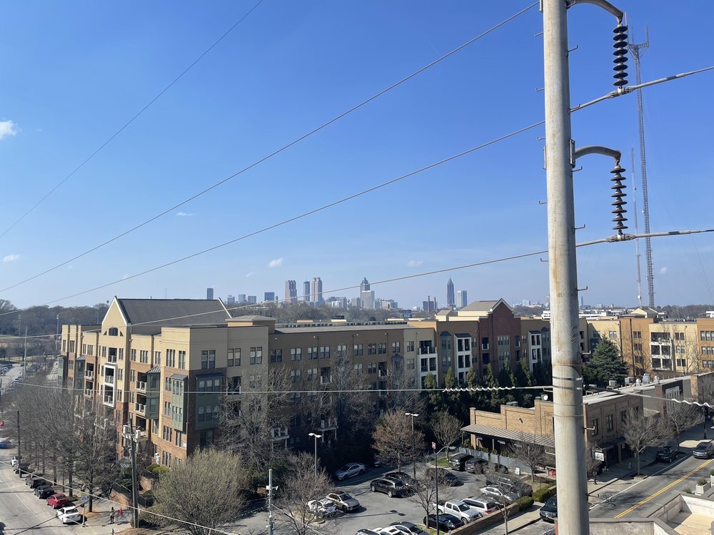 915 GLENWOOD APARTMENTS Request Information 915 Glenwood Ave SE