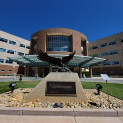 VA Palo Alto Health Care System - Statue in front of main entrance to the VA