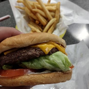 The Red Onion - Regular cheeseburger hmmmm - Burgers Near Me - El Cerrito, California The Red Onion - Regular cheeseburger hmmmm - Burgers Near Me - El Cerrito, California
