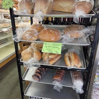 Bommarito Bakery - Day olds - Bakeries Near Me - Saint Clair Shores, Michigan