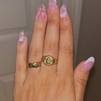 Lavish Nails & Lashes - Nail Salons Near Me - Broomfield, Colorado Lavish Nails & Lashes - Nail Salons Near Me - Broomfield, Colorado