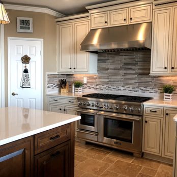 CRS Construction - a kitchen with a stove and oven - General Contractors Near Me - Fountain Valley, California