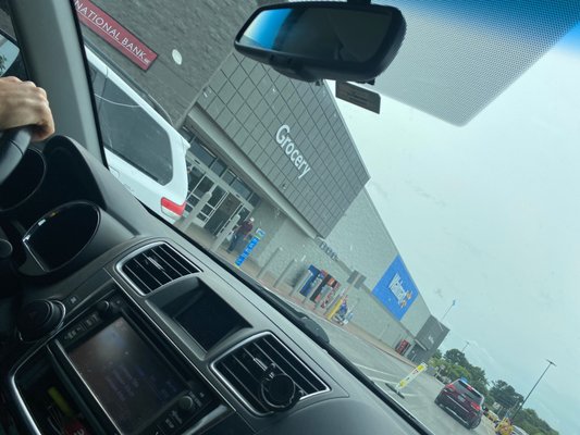 Walmart Supercenter by null