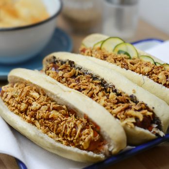 Munchies - Hot-dogs cuisinés avec des saucisses végétales - Hot Dogs Near Me - Bordeaux, 33