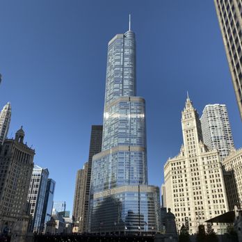 Shoreline Sightseeing - Architectural Tours Near Me - Chicago, Illinois Shoreline Sightseeing - Architectural Tours Near Me - Chicago, Illinois