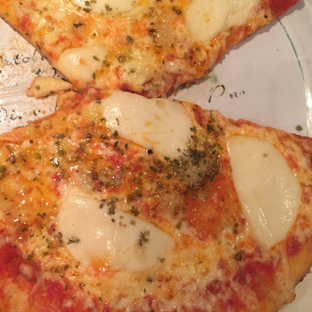 La Piazza - Pizza mozzarella - Italian Near Me - Aachen, NW