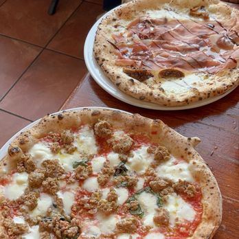 Spacca Napoli - Pizza Near Me - Chicago, Illinois