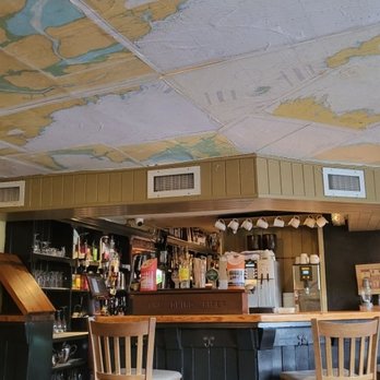 Blind Piper - View of the bar and loved the ceiling - Pubs Near Me - Caherdaniel, Kentucky