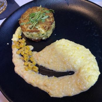 BLK SWAN - Crab cake appetizer - New American Near Me - Baltimore, Maryland