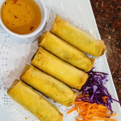 Thippawan Thai Restaurant - Vegetable egg rolls