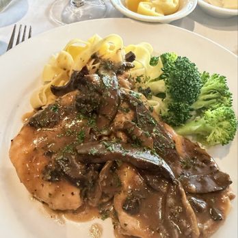 La Famiglia - Chicken Marsala. Fantastic dish. - Italian Near Me - Reno, Nevada