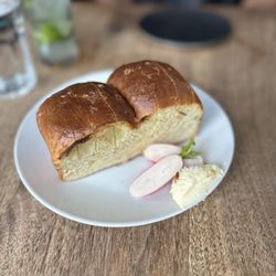 Tuck Shop - Brioche rolls