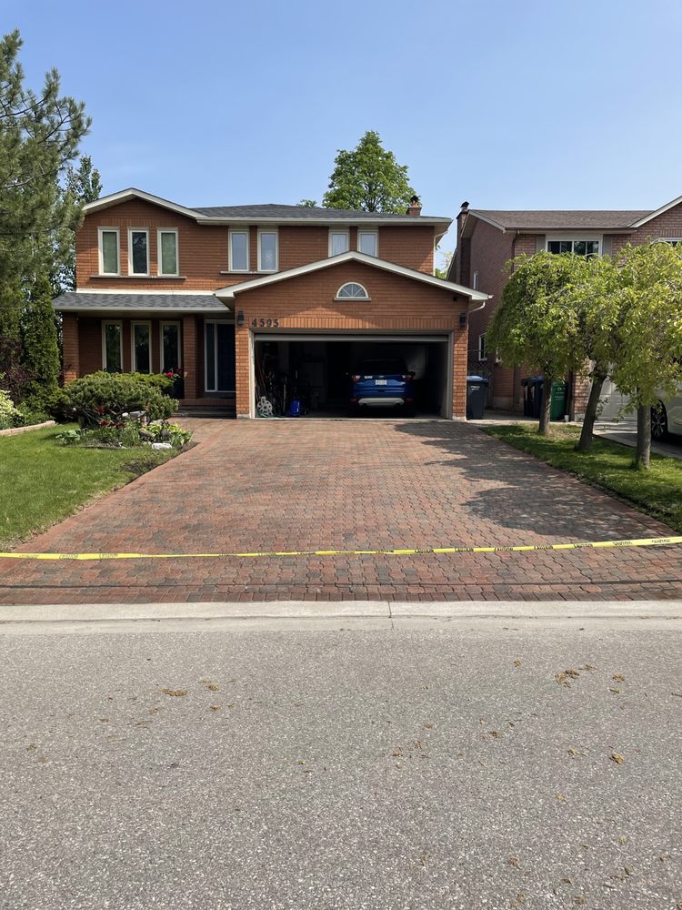 SOLIDSTONE INTERLOCKING Updated October 2024 41 Photos 610 Ford