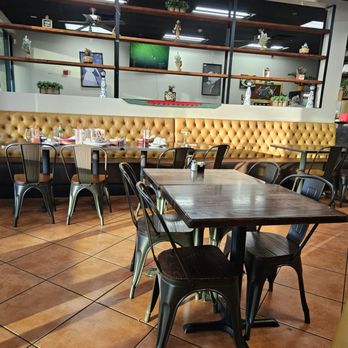 Birrieria Las Maria’s - Interior - Mexican Near Me - Peoria, Arizona Birrieria Las Maria’s - Interior - Mexican Near Me - Peoria, Arizona