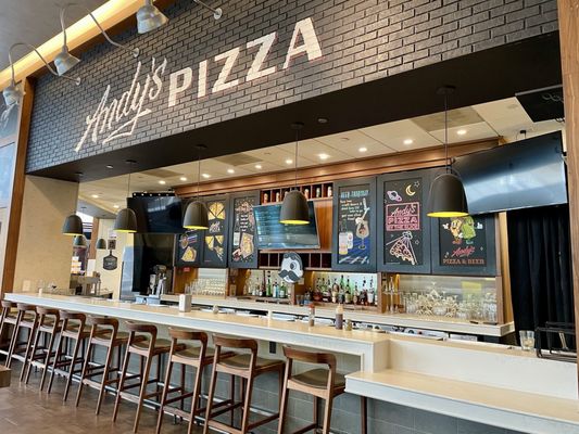 Andy's Pizza Tyson's/McLean by null