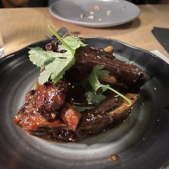 Janken - Sticky pork ribs - Japanese Near Me - Portland, Oregon
