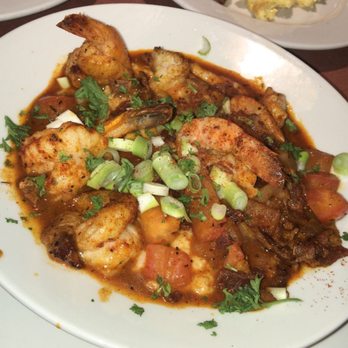 Buttercup Diner - Bar - Shrimp and grits - American Near Me - Vallejo, California