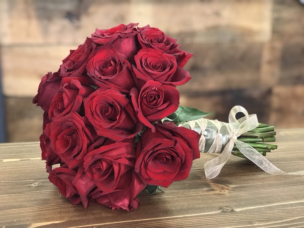 FLOWERS & DREAMS Updated June 2024 142 Photos 3924 N Ocean Blvd