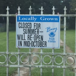 Bilbrey Family Farm - They should consider putting this on their voicemail message... So someone else doesn't drive all the way there to find it closed :-{