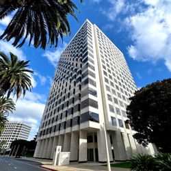 Intelliloan - Our Irvine office is easy to spot right off the freeway, near well-known landmarks, making your visit to Intelliloan quick and convenient.