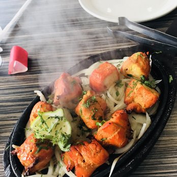 Himalayan Restaurant - From the grill - chicken tikka - Indian Near Me - Chicago, Illinois Himalayan Restaurant - From the grill - chicken tikka - Indian Near Me - Chicago, Illinois