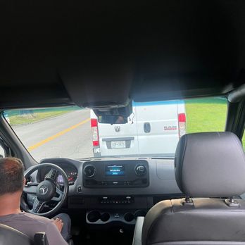 Summit Limousine - Limos Near Me - Stamford, Connecticut Summit Limousine - Limos Near Me - Stamford, Connecticut