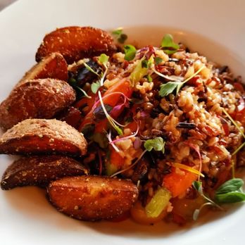 Beeside Balcony - Custom Sauteed Veg with wild rice - Mediterranean Near Me - Del Mar, California