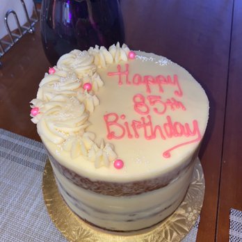 Cupcakin' Bake Shop - Lemon Cream Pie Cake - Bakeries Near Me - Berkeley, California
