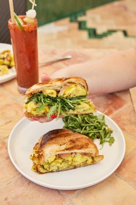 Ciao Papi at River Lodge by null