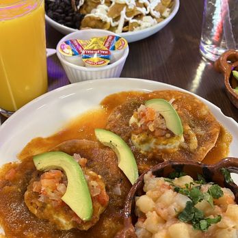Con Huevos - Huevos rancheros con papas - Breakfast & Brunch Near Me - Hawthorne, California Con Huevos - Huevos rancheros con papas - Breakfast & Brunch Near Me - Hawthorne, California