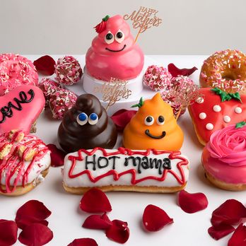 サングラス ^ONE BRILLIANT^ DonaldOB475Pink Donald-OB475-Pink Las Vegas Favorite, Pinkbox Doughnuts®, Debuts New Design