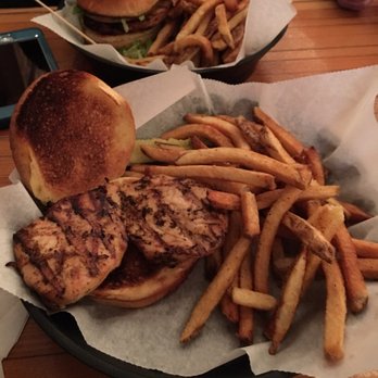 Lauderdale Landing - Excellent grilled chicken sandwich and veggie burger plus the best fries in the area. - Beer, Wine & Spirits Near Me - Elkhorn, Wisconsin Lauderdale Landing - Excellent grilled chicken sandwich and veggie burger plus the best fries in the area. - Beer, Wine & Spirits Near Me - Elkhorn, Wisconsin