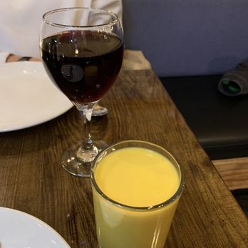 Maruti Indian Restaurant - Red wine & mango lassi - Vegetarian Near Me - Portland, Oregon