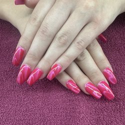 Pink cat eye full set coffin nails