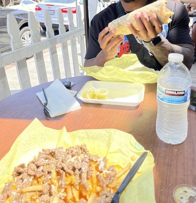 Raymundo's Taco Shop by null