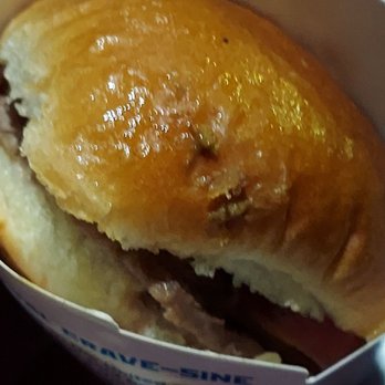 White Castle - Bacon cheddar slider - Burgers Near Me - Orlando, Florida White Castle - Bacon cheddar slider - Burgers Near Me - Orlando, Florida
