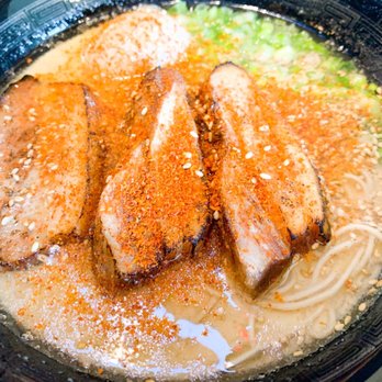 Wu-Rons - Tonkotsu Ramen with lots of Shichimi Togarashi - Ramen Near Me - Portland, Oregon Wu-Rons - Tonkotsu Ramen with lots of Shichimi Togarashi - Ramen Near Me - Portland, Oregon