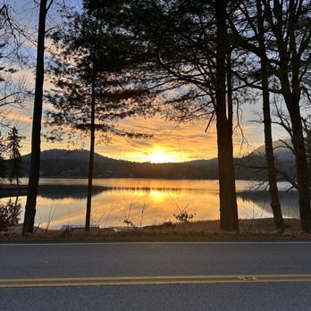 Grand Olde Station - This is the view outside of the restaurant - New American Near Me - Lake Toxaway, North Carolina