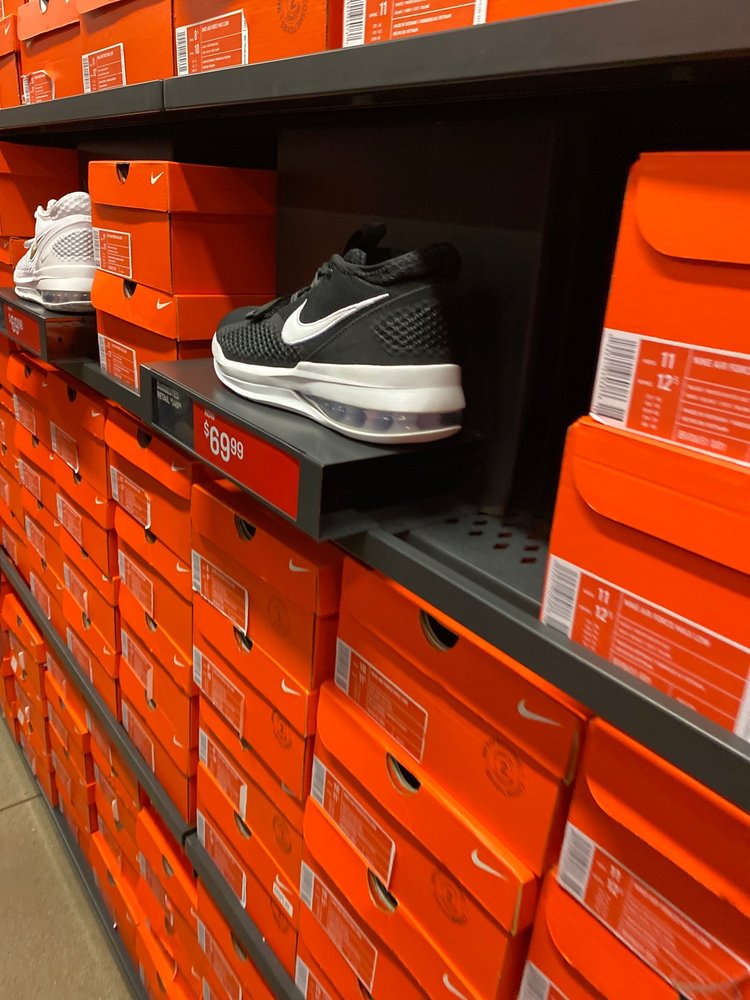 nike store grapevine