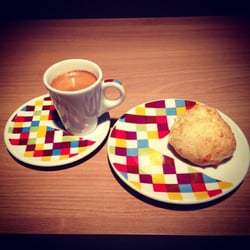 Cupcake.ito - O cupcake já é fantástico e ainda tem o café Illy e o pão de queijo maravilhoso!