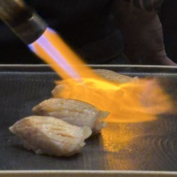 Sushi Umi - Sushi Bars Near Me - Markham, Ontario