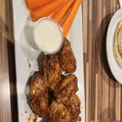 NORMS Restaurant - Shareables  BONE-IN WINGS Korean Bbq sauce
