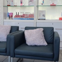 Amazing Lash Studio