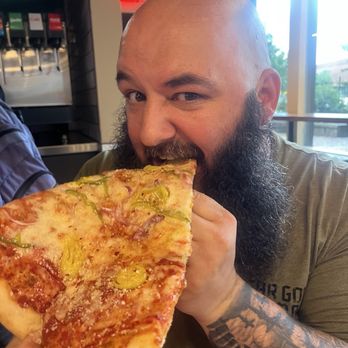Goodfellas Pizzeria - Short North - Green pepper, red onion, and banana pepper pizza slice...and The Beard! - Pizza Near Me - Columbus, Ohio Goodfellas Pizzeria - Short North - Green pepper, red onion, and banana pepper pizza slice...and The Beard! - Pizza Near Me - Columbus, Ohio