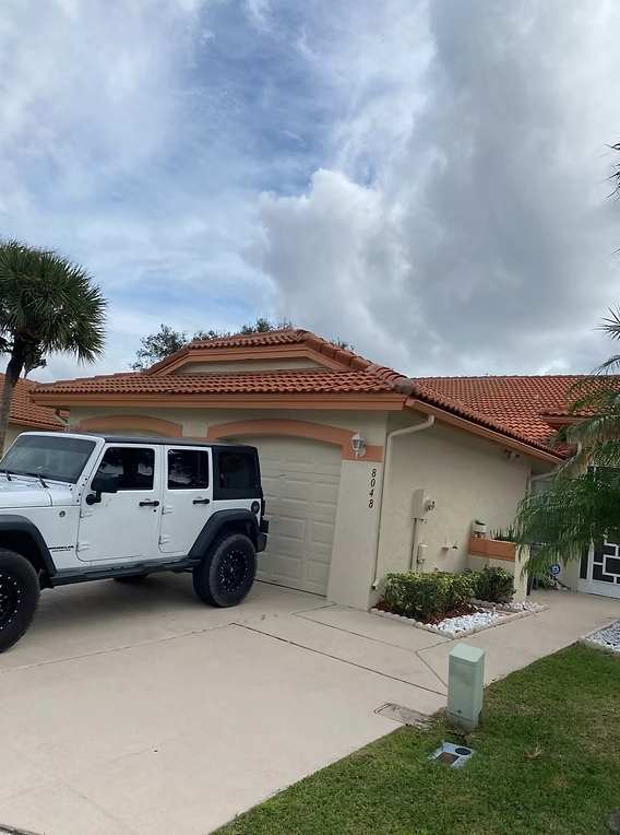 Slide of Dan The Shingle Man Roofing
