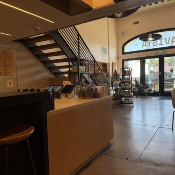 Javista Hollywood - 9am sunday, jul 2026. still very empty - Coffee & Tea Near Me - Los Angeles, California Javista Hollywood - 9am sunday, jul 2026. still very empty - Coffee & Tea Near Me - Los Angeles, California